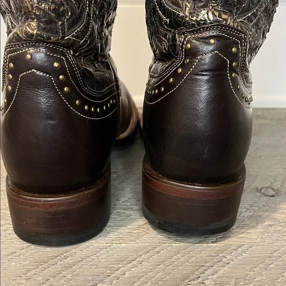 Lucchese Snowflake Brown and Gold Cowboy Boots with Intricate Detailing Size 10 - Picture 11 of 16